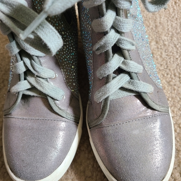 Stuart Weitzman Vance Jewel Hidden Wedge High Top Sneaker - Picture 10 of 11